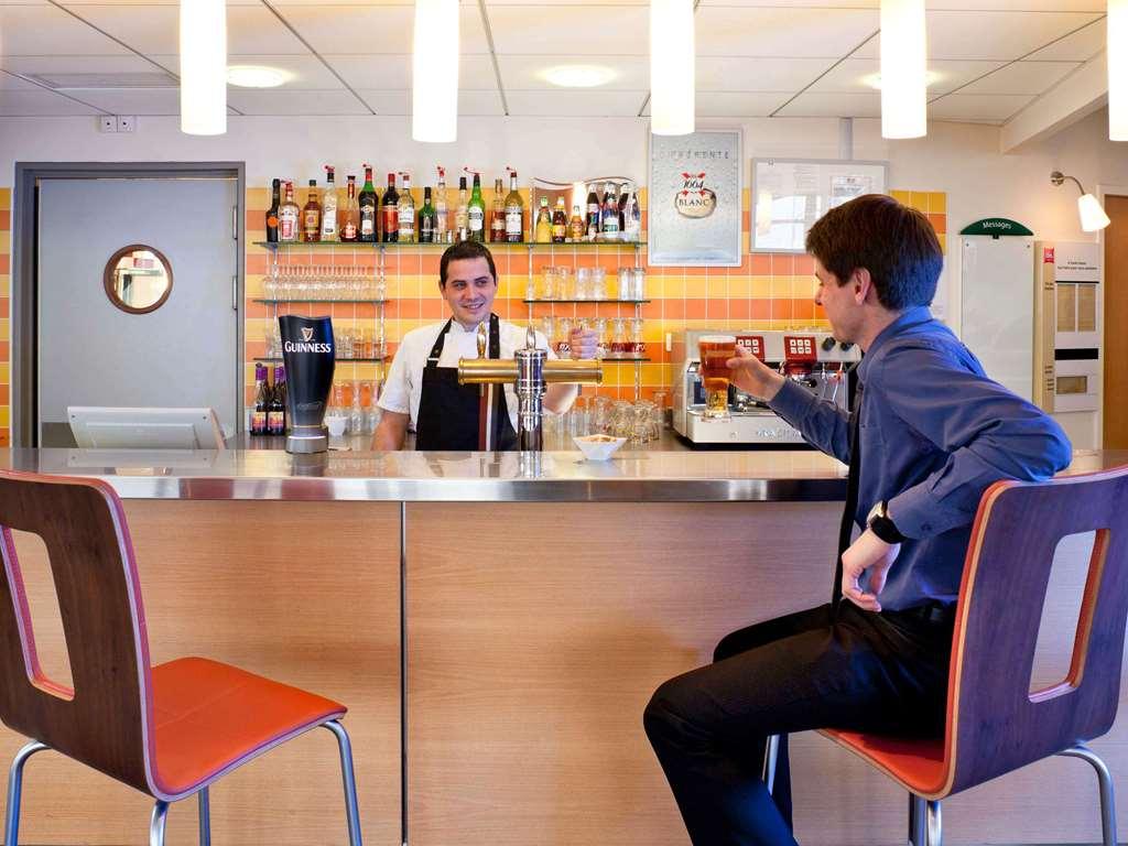 Ibis Beauvais Aeroport Hotel Ngoại thất bức ảnh